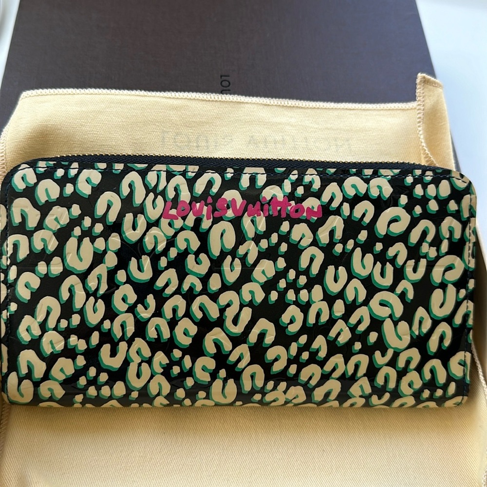 Louis Vuitton patent long wallet